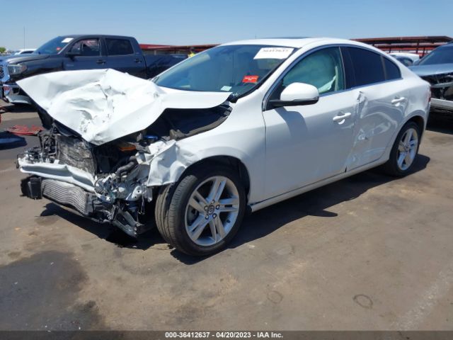 YV126MFB2F2316384 Volvo S60 T5 Drive-e Premier