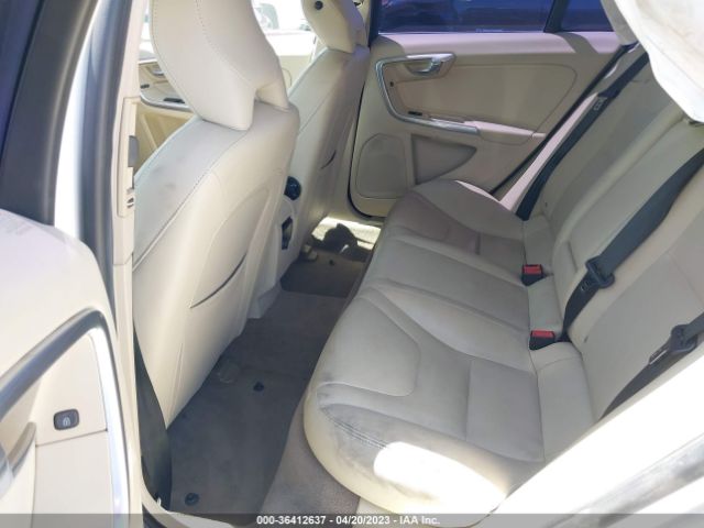YV126MFB2F2316384 Volvo S60 T5 Drive-e Premier