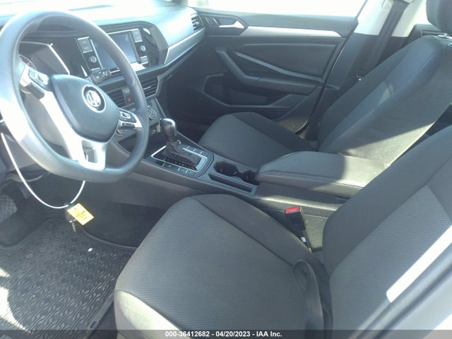 3VWC57BUXKM028909 Volkswagen Jetta S/se/r-line