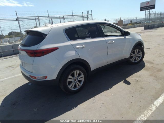KNDPM3ACXH7083422 KIA Sportage Lx