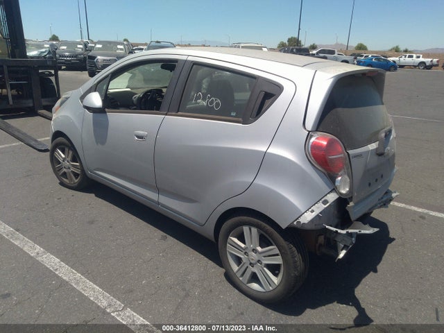 Chevrolet Spark Lt 2015 KL8CD6S98FC742811 Image 4