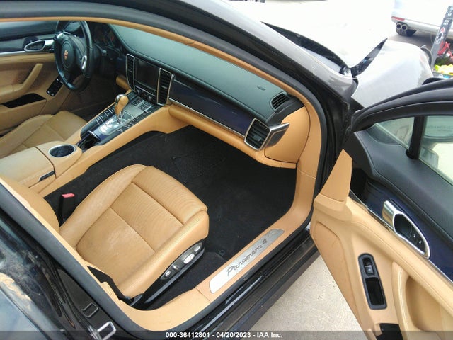 2015 Porsche Panamera, VIN: WP0AA2A78FL001168