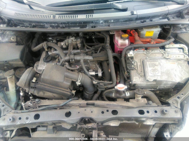 Toyota Prius C One/two/three/four 2016 JTDKDTB35G1130527 Image 10