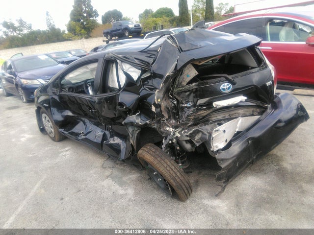Toyota Prius C One/two/three/four 2016 JTDKDTB35G1130527 Image 3