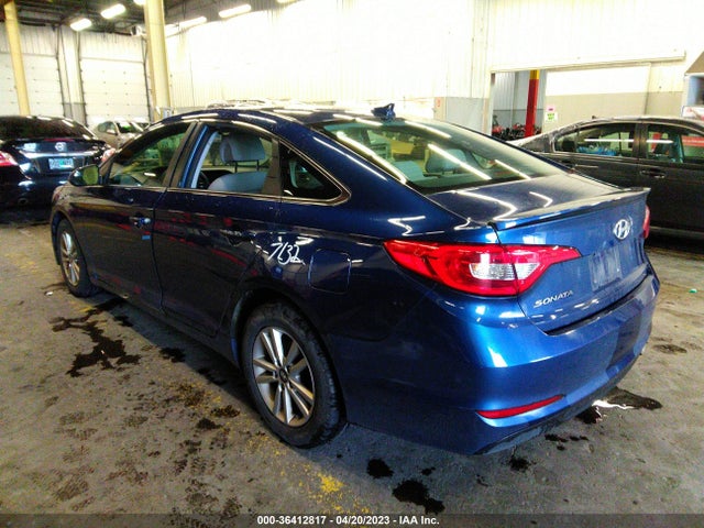 2015 HYUNDAI SONATA 2.4L SE VIN: 5NPE24AF7FH209497
