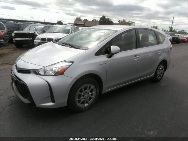 Toyota Prius V Two/five/three/four 2016 JTDZN3EU9GJ045268 Image 2