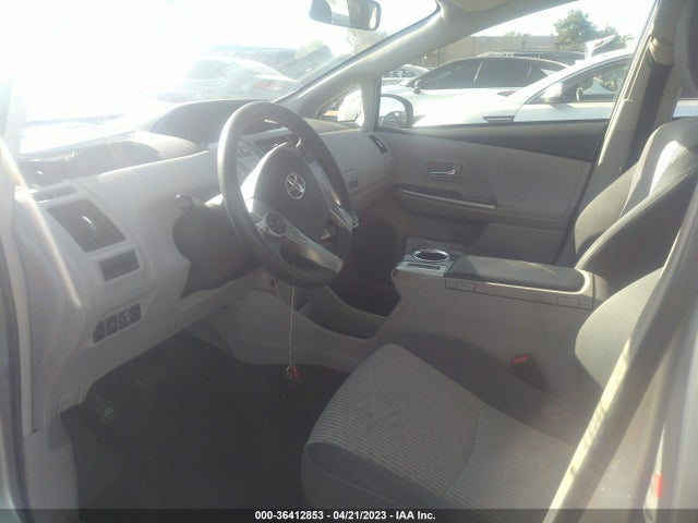 Toyota Prius V Two/five/three/four 2016 JTDZN3EU9GJ045268 Image 5