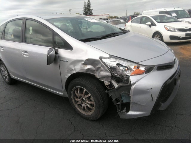 Toyota Prius V Two/five/three/four 2016 JTDZN3EU9GJ045268 Image 6