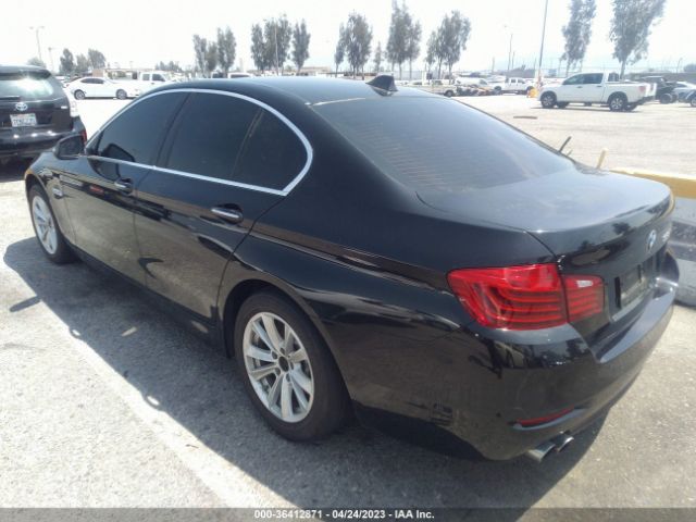 WBA5A5C52FD525079 BMW 5 Series 528i