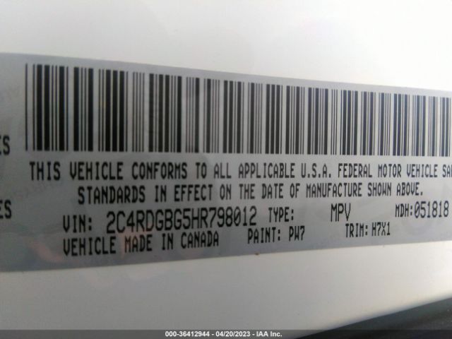 2C4RDGBG5HR798012 Dodge Grand Caravan Se