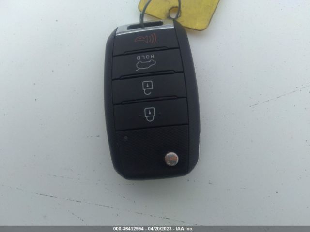KNDJN2A26F7153094 KIA Soul Base