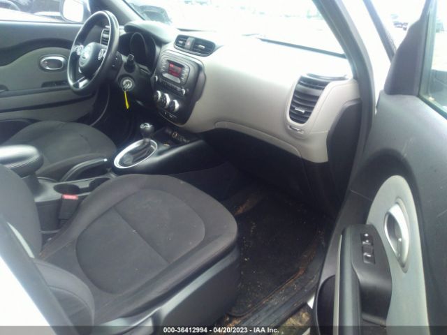 KNDJN2A26F7153094 KIA Soul Base