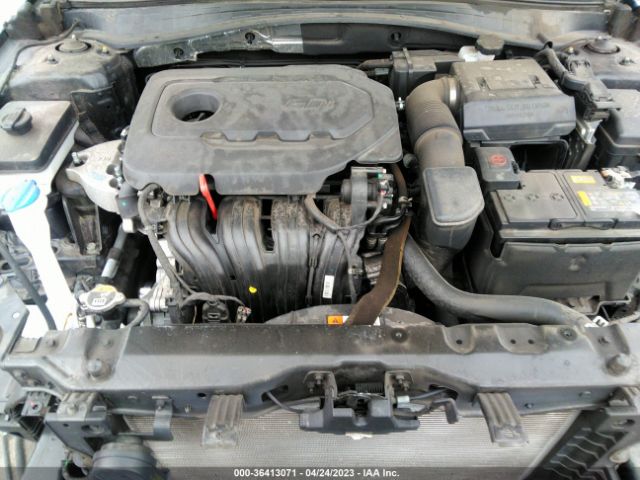 5XXGT4L35KG353905 KIA Optima S
