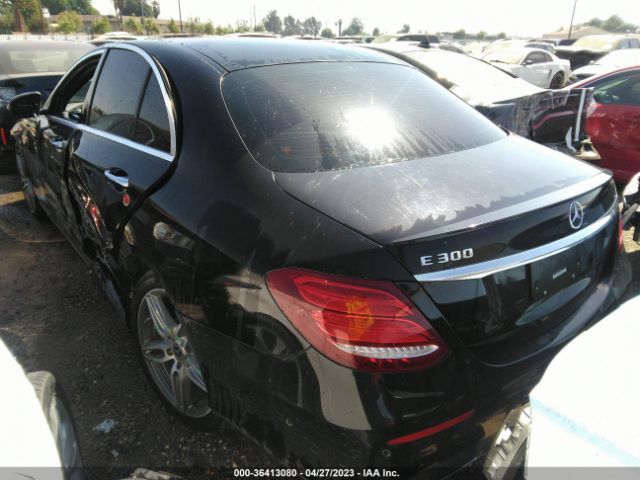 WDDZF4JB8KA503520 Mercedes-Benz E-class E 300