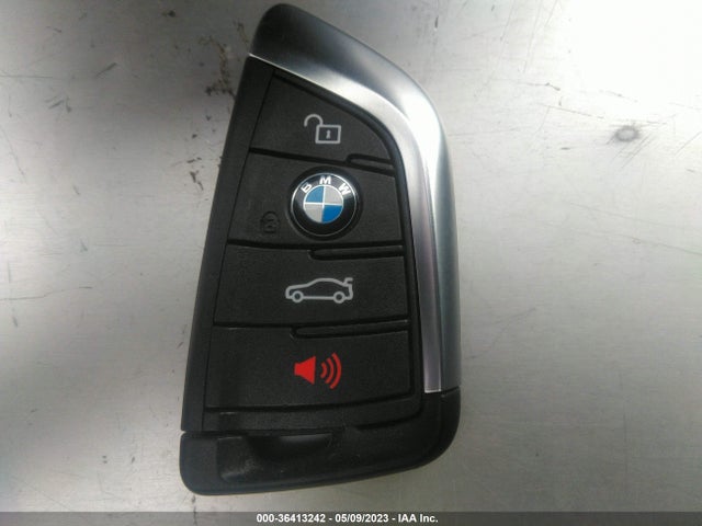 BMW 5 Series 530e 2023 аукцион фото
