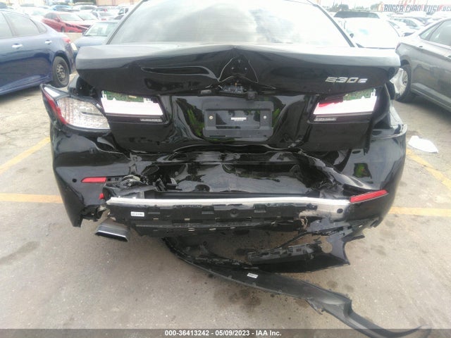 BMW 5 Series 530e 2023 аукцион фото