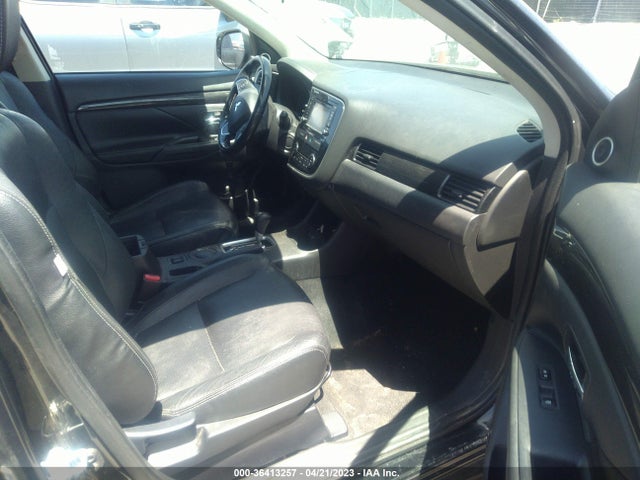 JA4AD3A35GZ005276 Mitsubishi Outlander Se/sel