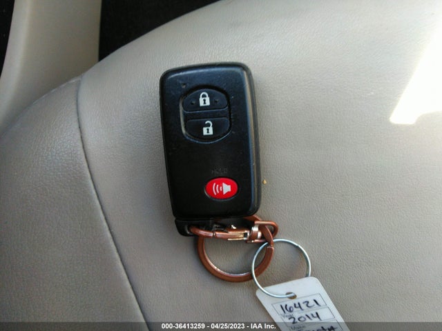 Toyota Prius Four/five/three/one/two 2014 JTDKN3DU4E1743187 Image 3