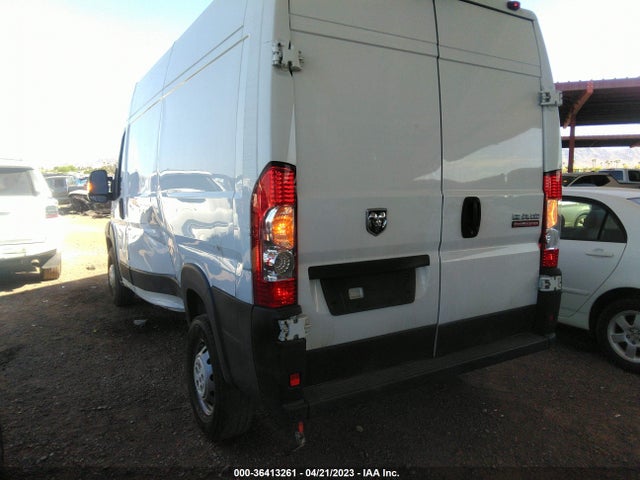 3C6TRVCG9KE546449 RAM Promaster Cargo Van