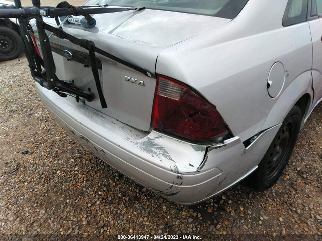 2005 FORD FOCUS S/SE/SES VIN: 1FAFP34N95W265412
