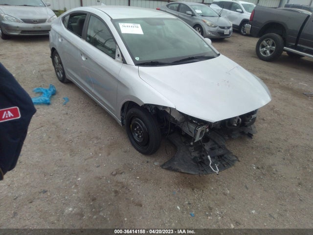Hyundai ELANTRA SEL 2018 5NPD84LF9JH393437 zdjęcie główne
