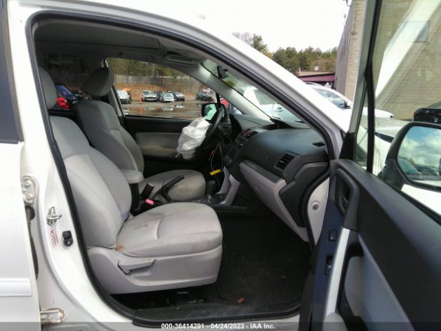 JF2SJAEC6EH425814 Subaru Forester 2.5i Premium