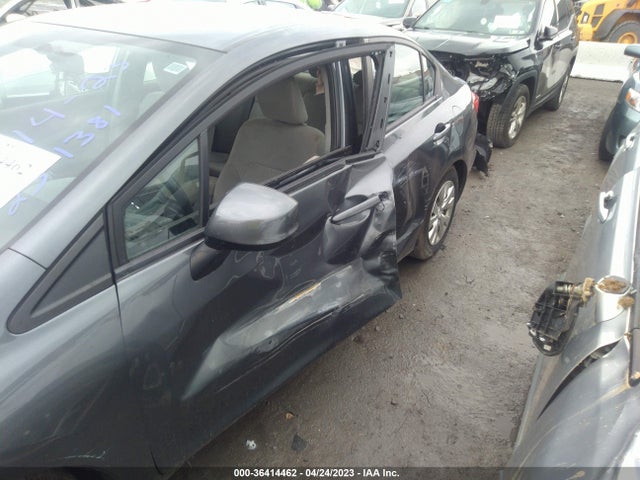 2012 HONDA CIVIC SDN LX VIN: 19XFB2F50CE069818
