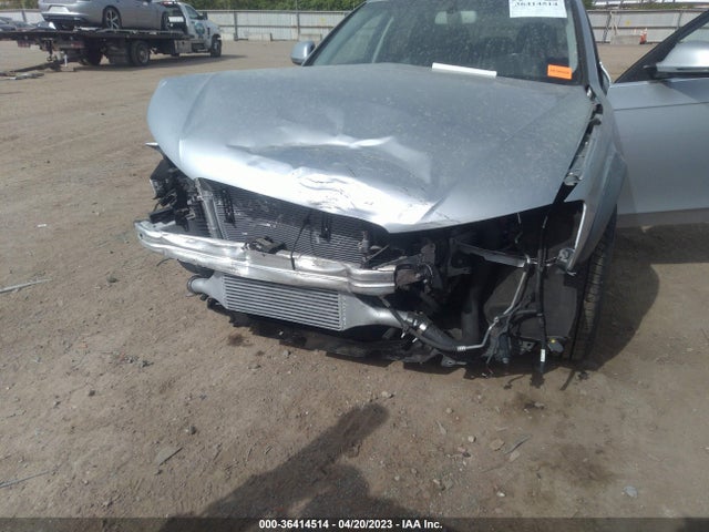 WA1UFAFL0FA056833 Audi Allroad Premium Plus
