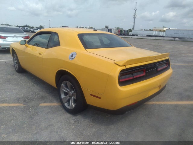 Dodge Challenger Sxt 2018 2C3CDZAGXJH237632 Image 3