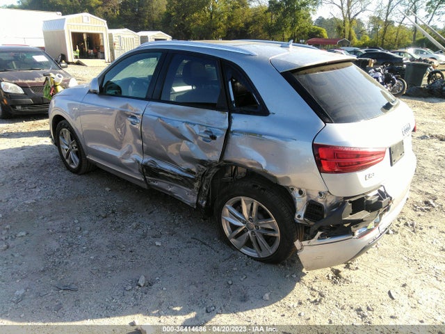 WA1BCCFS1JR015477 Audi Q3 Premium/sport Premium