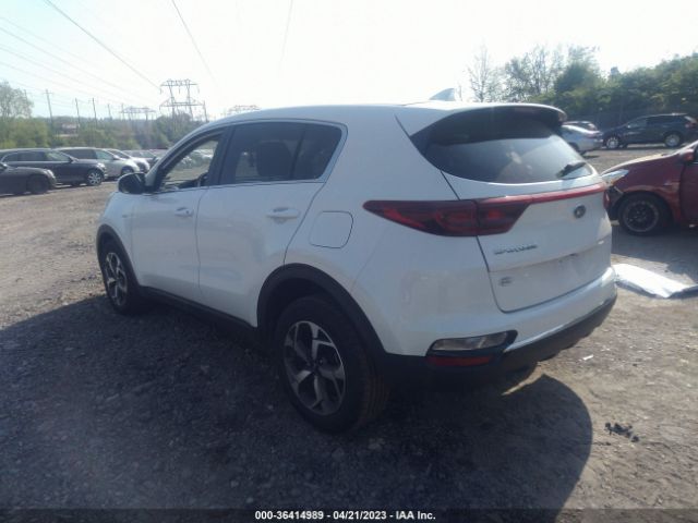 KNDPMCAC0M7931964 KIA Sportage Lx