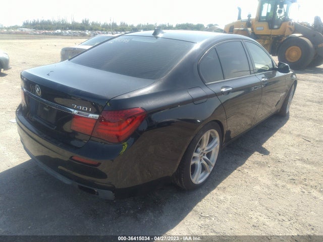 2013 BMW 7 SERIES 740I VIN: WBAYA6C54DC995393