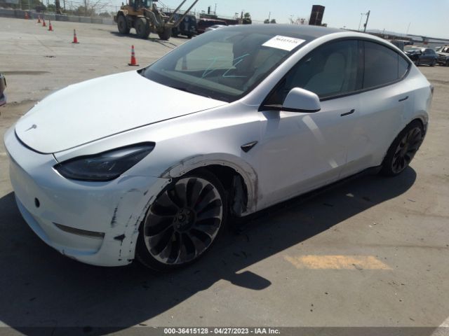 7SAYGDEF2NF466737 Tesla Model Y Performance