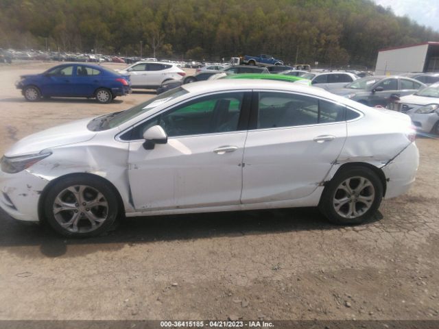 1G1BF5SM8H7104915 Chevrolet Cruze Premier Auto