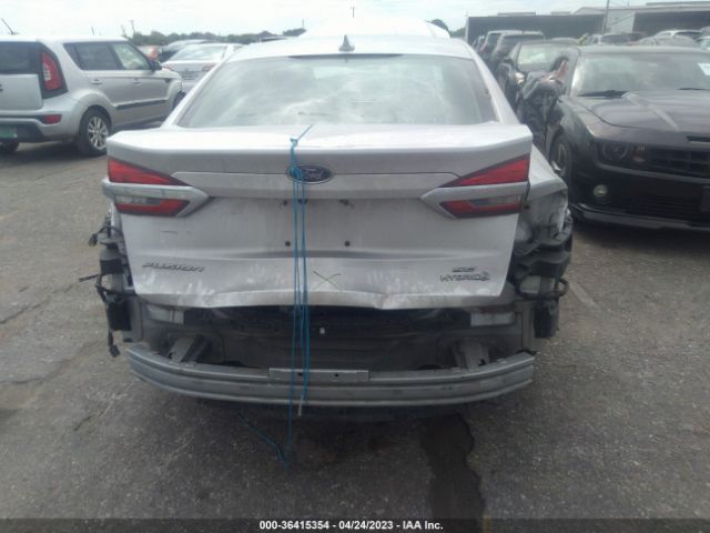 3FA6P0LU6KR254647 Ford Fusion Hybrid Se