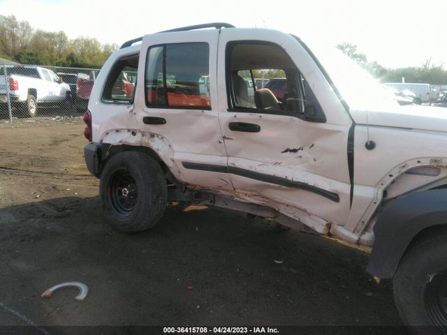 2005 JEEP LIBERTY SPORT VIN: 1J4GL48K05W690477