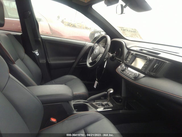 2017 TOYOTA RAV4 SE VIN: 2T3JFREV7HW628186