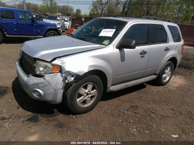 2009 FORD ESCAPE XLT VIN: 1FMCU03749KA88218
