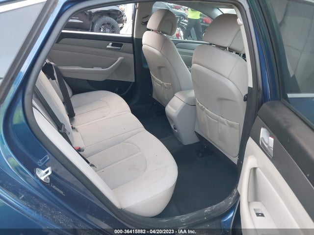 2015 HYUNDAI SONATA 2.4L SE VIN: 5NPE24AF8FH199658