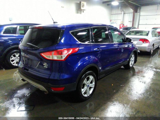 1FMCU9GX7EUB17207 Ford ESCAPE SE