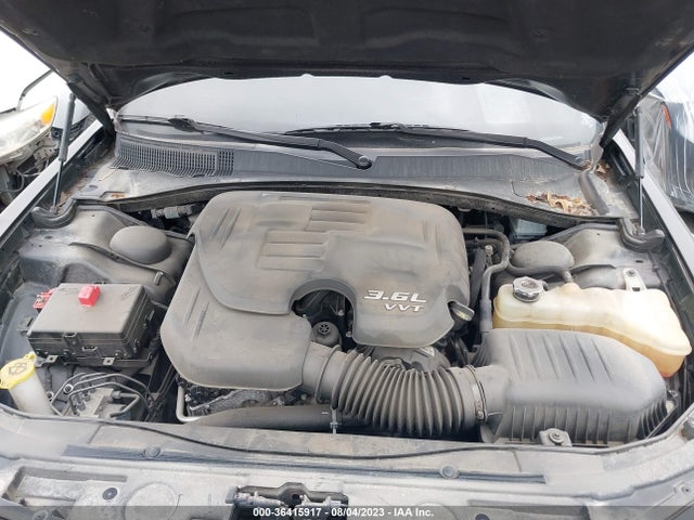 36415917 :رقم المزاد ، 2C3CCAGG8JH226558 vin ، 2018 Chrysler 300 مزاد بيع
