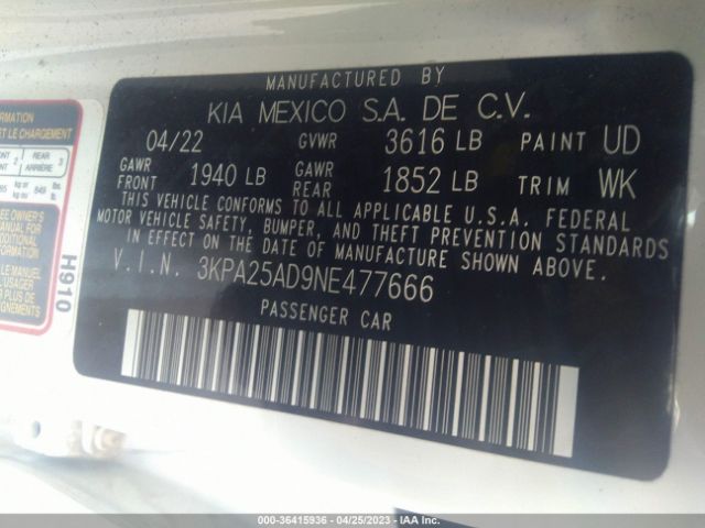 3KPA25AD9NE477666 KIA Rio 5-door S