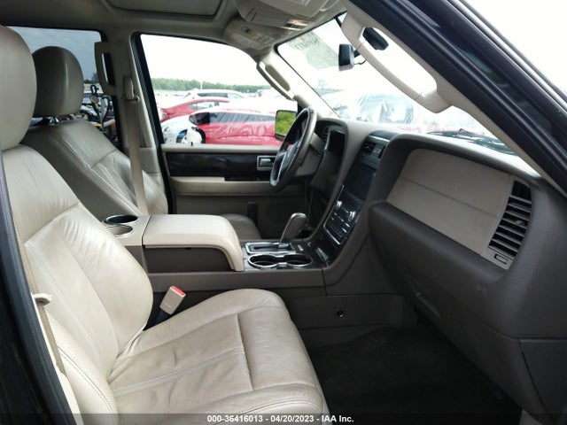 2016 LINCOLN NAVIGATOR SELECT VIN: 5LMJJ2HT8GEL00256