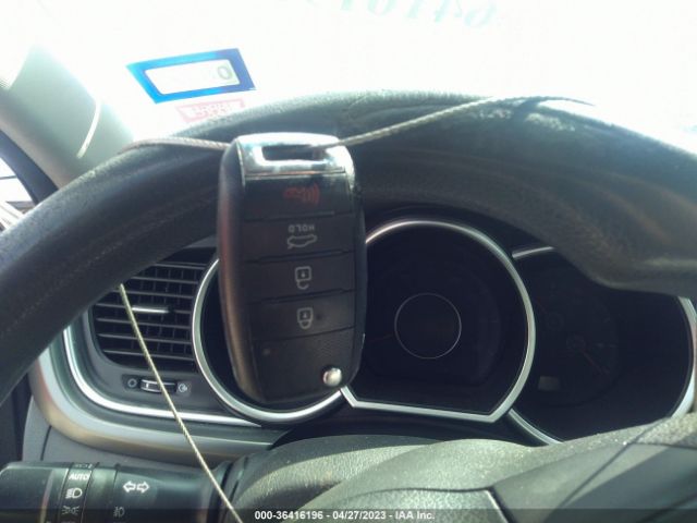 5XXGM4A71FG407385 KIA Optima Lx