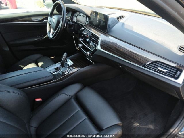 WBAJA5C5XJG898179 BMW 5 Series 530i