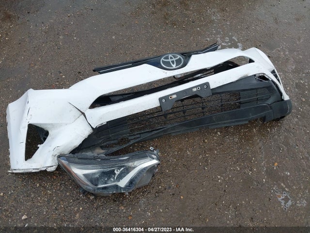 Toyota RAV4 LE 2017 2T3ZFREV5HW391569 Image 4