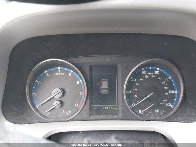 Toyota RAV4 LE 2017 2T3ZFREV5HW391569 Image 9
