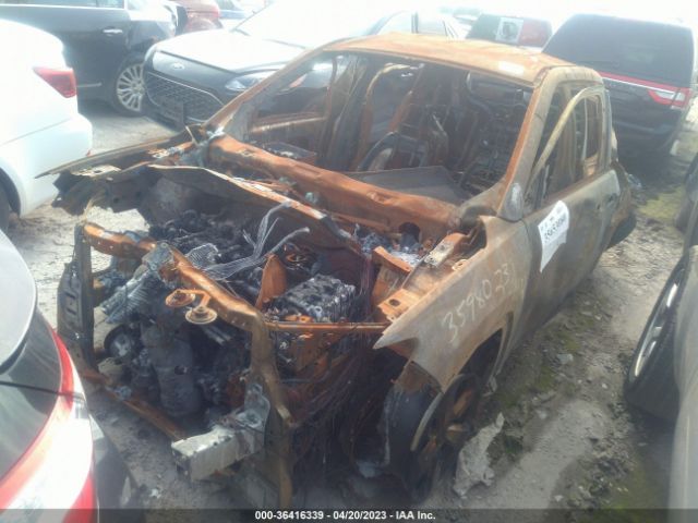 3C4NJCBB2JT468822 Jeep Compass Latitude Fwd