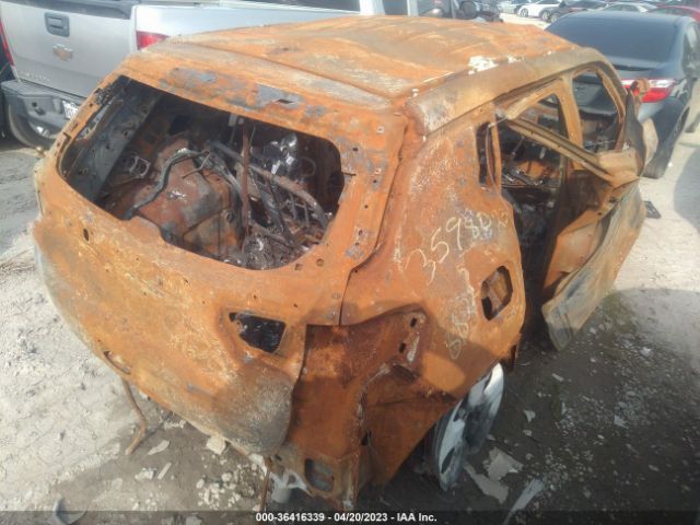 3C4NJCBB2JT468822 Jeep Compass Latitude Fwd