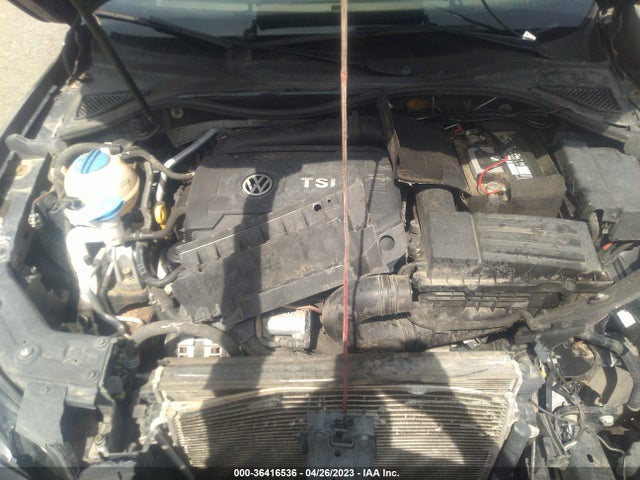 1VWAS7A38FC100500 Volkswagen Passat 1.8t Limited Edition